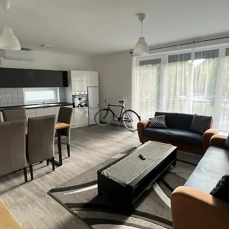 Siraly Apartment