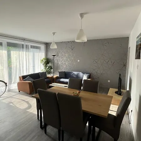 Siraly Apartment Keszthely